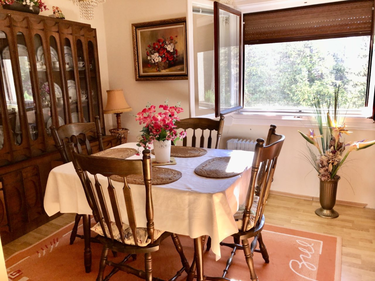 Karaula, Zlatibor, Srbija, 4 Spavaće sobe Spavaće sobe, ,2 BathroomsBathrooms,Vila,Prodaja - Ponuda,1908