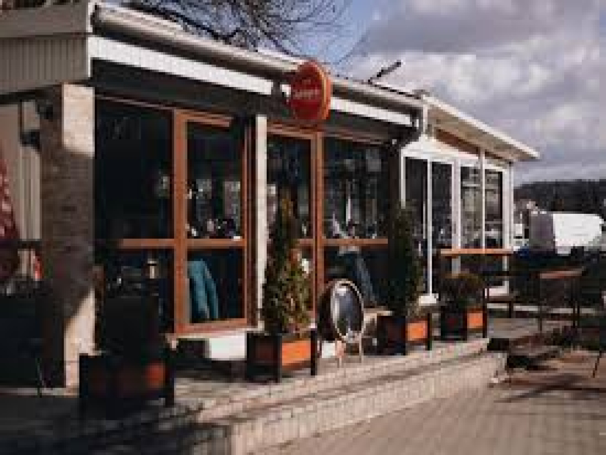 Užice, Srbija, 1 Soba Sobe,1 KupatiloBathrooms,Poslovni prostor,Prodaja - Ponuda,1919