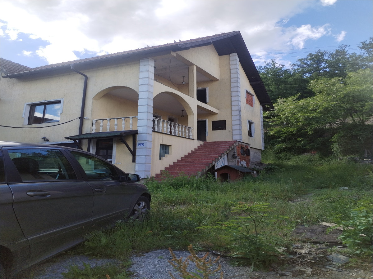 Uzići, Užice, Srbija, ,Kuća,Prodaja - Ponuda,2,1967