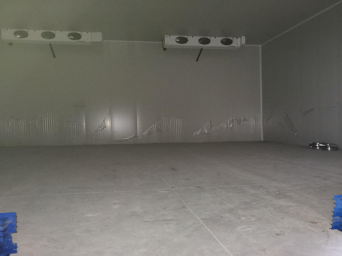 Gornji Milanovac, Srbija, 7 Sobe Sobe,2 BathroomsBathrooms,Poslovni prostor,Prodaja - Ponuda,2,2006