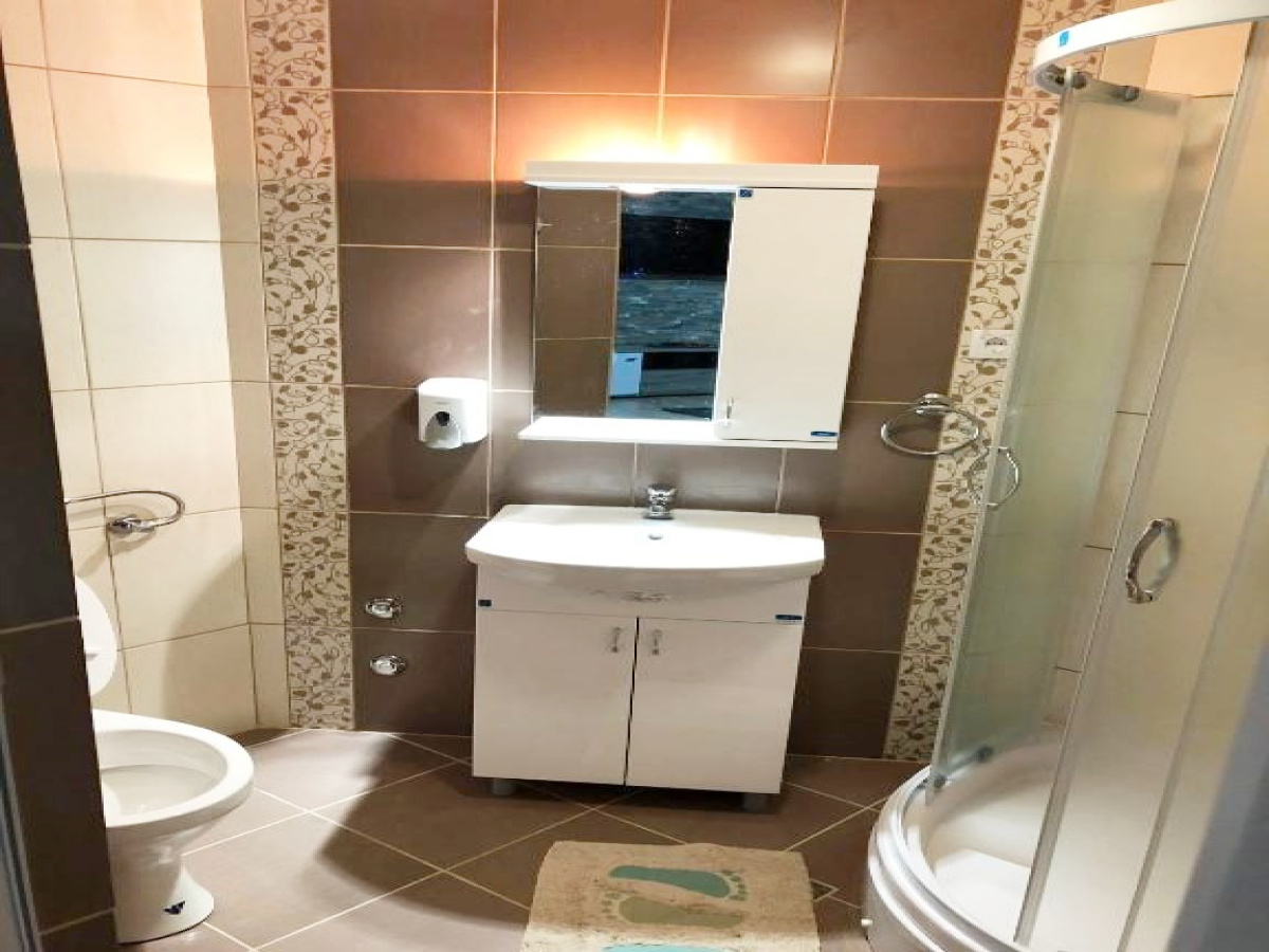 Obudojevica, Zlatibor, Srbija, 7 Spavaće sobe Spavaće sobe, ,5 BathroomsBathrooms,Vila,Prodaja - Ponuda,1,1810