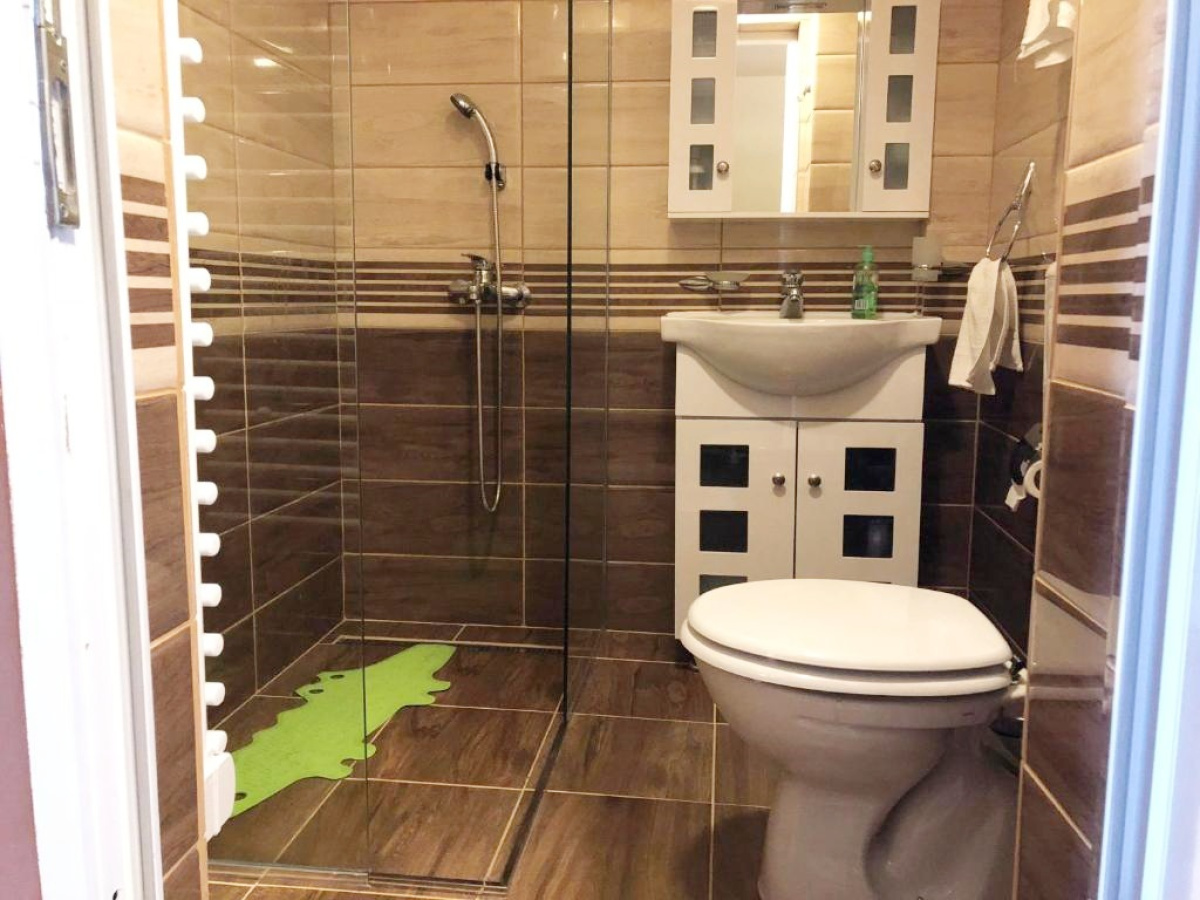 Obudojevica, Zlatibor, Srbija, 7 Spavaće sobe Spavaće sobe, ,5 BathroomsBathrooms,Vila,Prodaja - Ponuda,1,1810